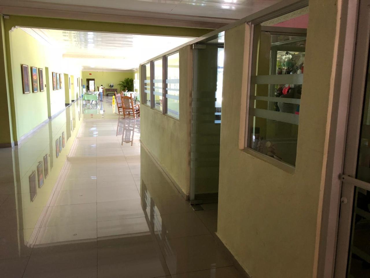 Hotel Guarocuya De Barahona Buitenkant foto