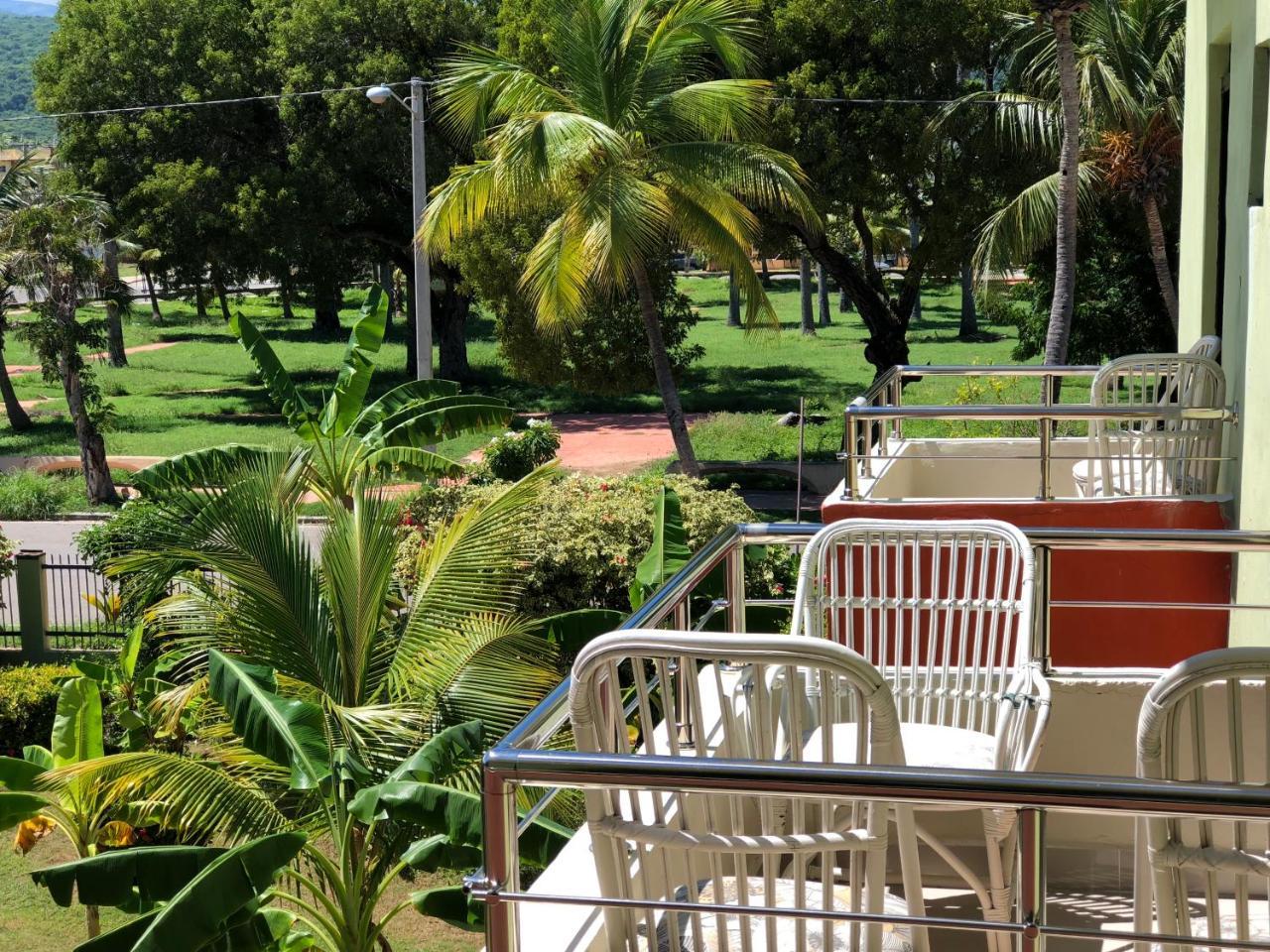 Hotel Guarocuya De Barahona Buitenkant foto