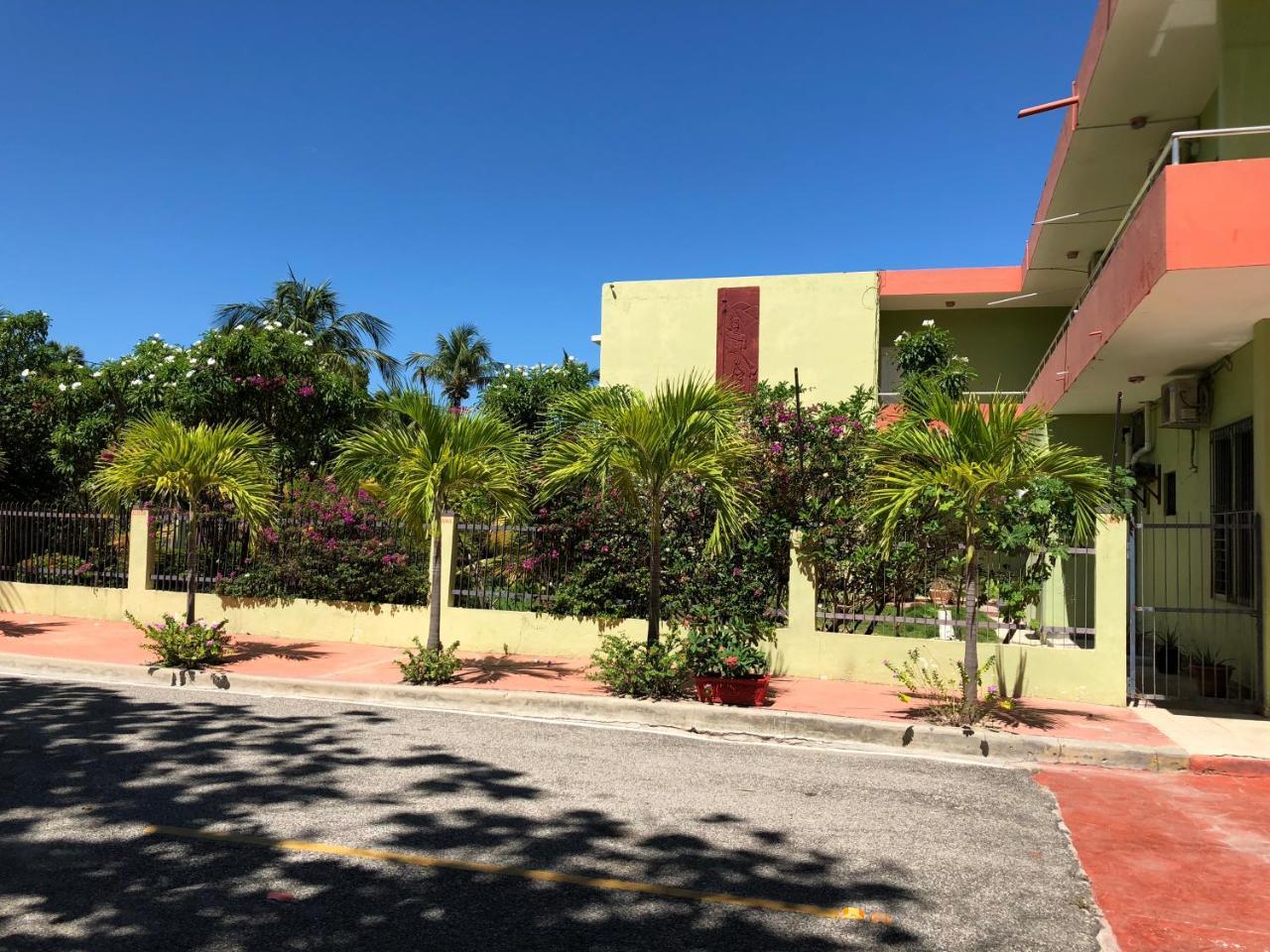 Hotel Guarocuya De Barahona Buitenkant foto