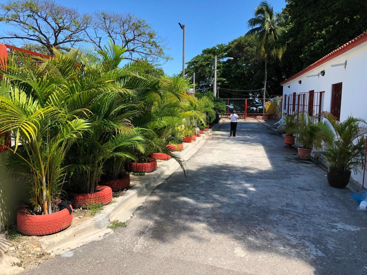 Hotel Guarocuya De Barahona Buitenkant foto